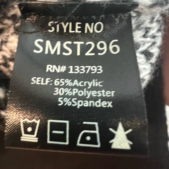 POL What it’s all About Houndstooth Sweater Hoodie NWT SZ Small Soft Fuzzy Boxy - Picture 6 of 16